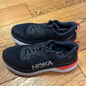 Hoka Bondi 7 (size 8.5)